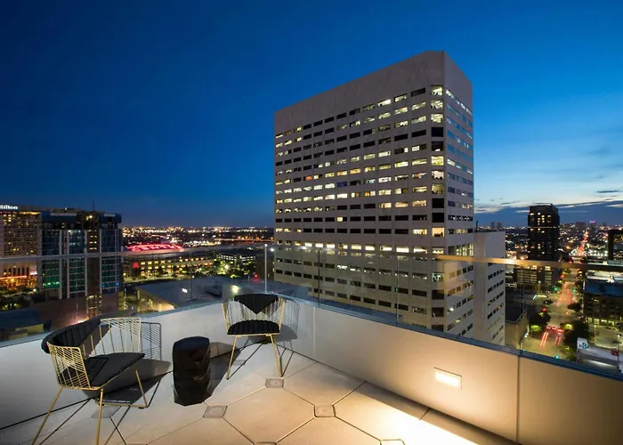 The Laura Hotel, Houston Downtown, Autograph Collection